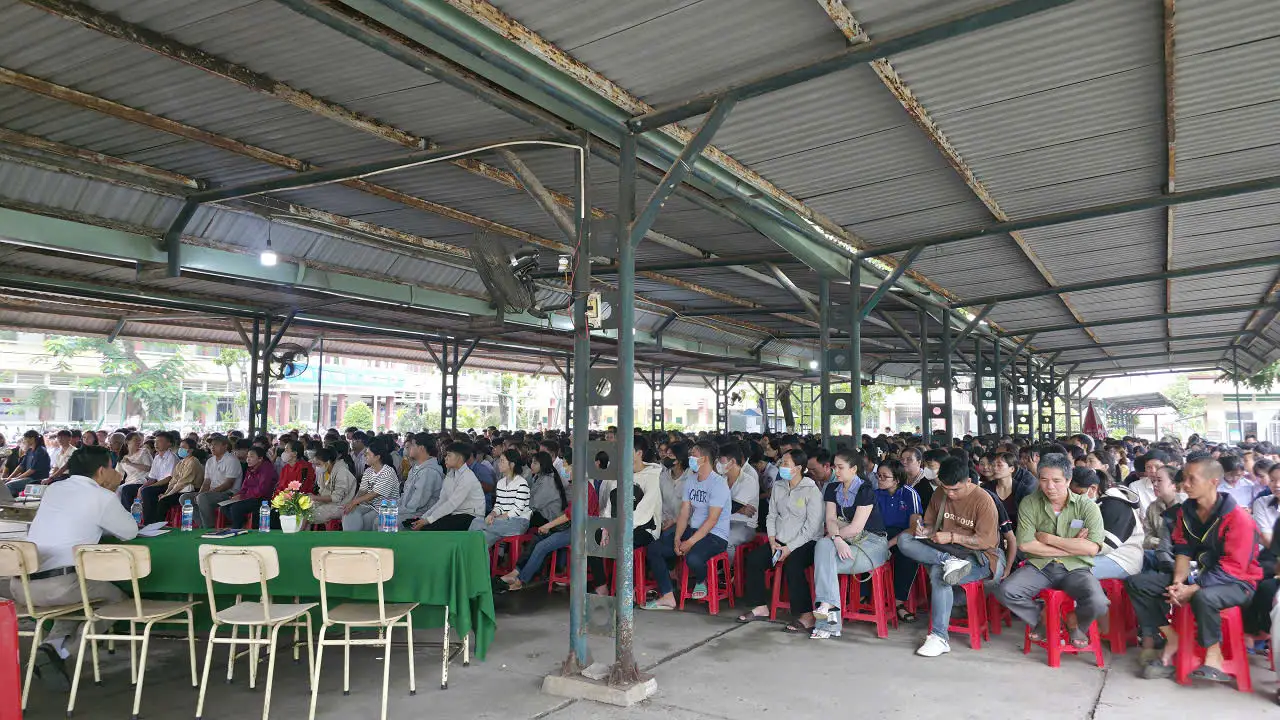 TRƯỜNG THPT HUỲNH VĂN NGHỆ TỔ CHỨC TƯ VẤN DÀNH CHO HỌC SINH TRÚNG TUYỂN LỚP 10 NĂM HỌC 2026 – 2027