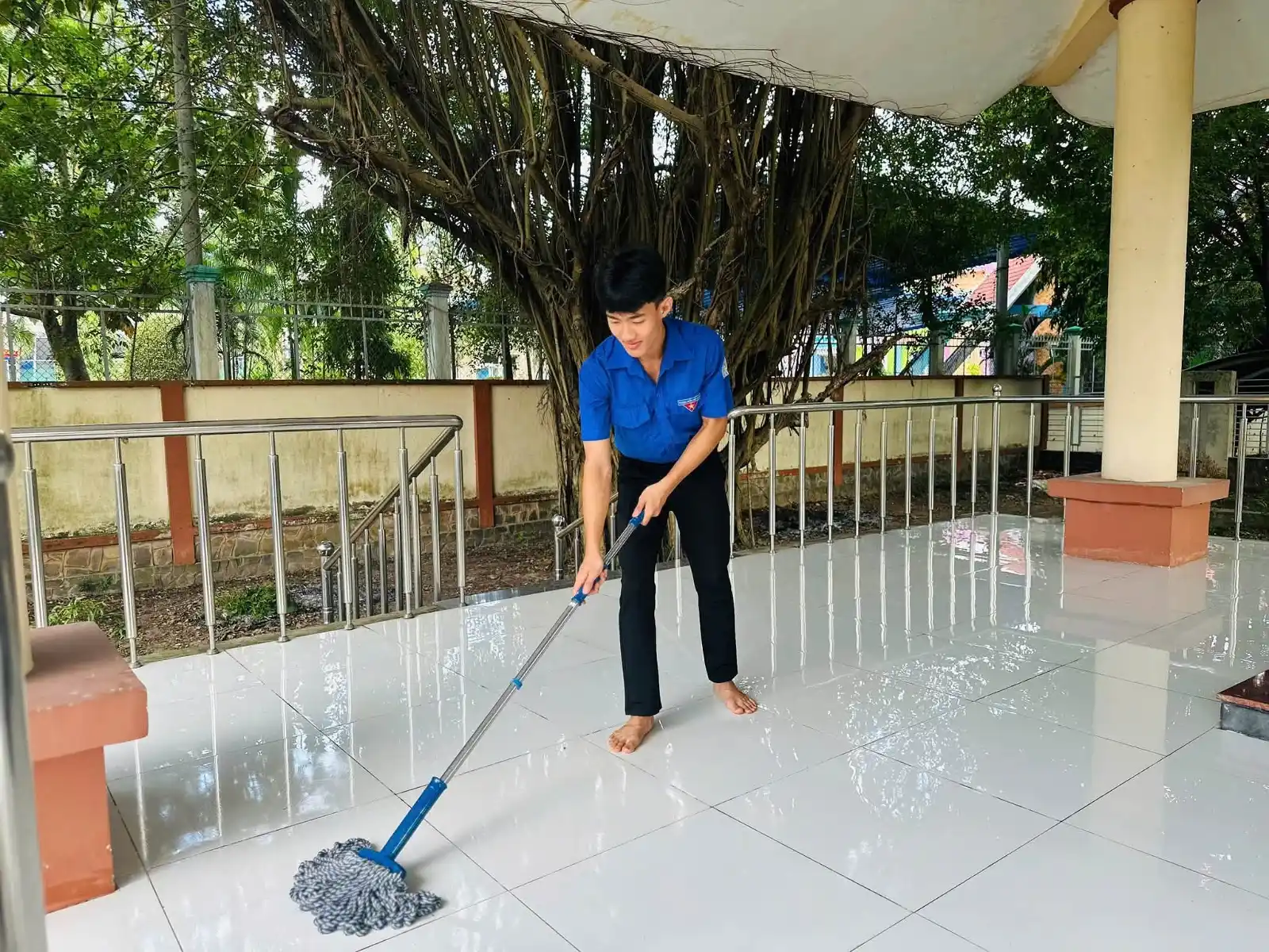 TRƯỜNG THPT HUỲNH VĂN NGHỆ KỶ NIỆM 79 NĂM NGÀY THƯƠNG BINH – LIỆT SĨ (27/7/1947 – 27/7/2026)