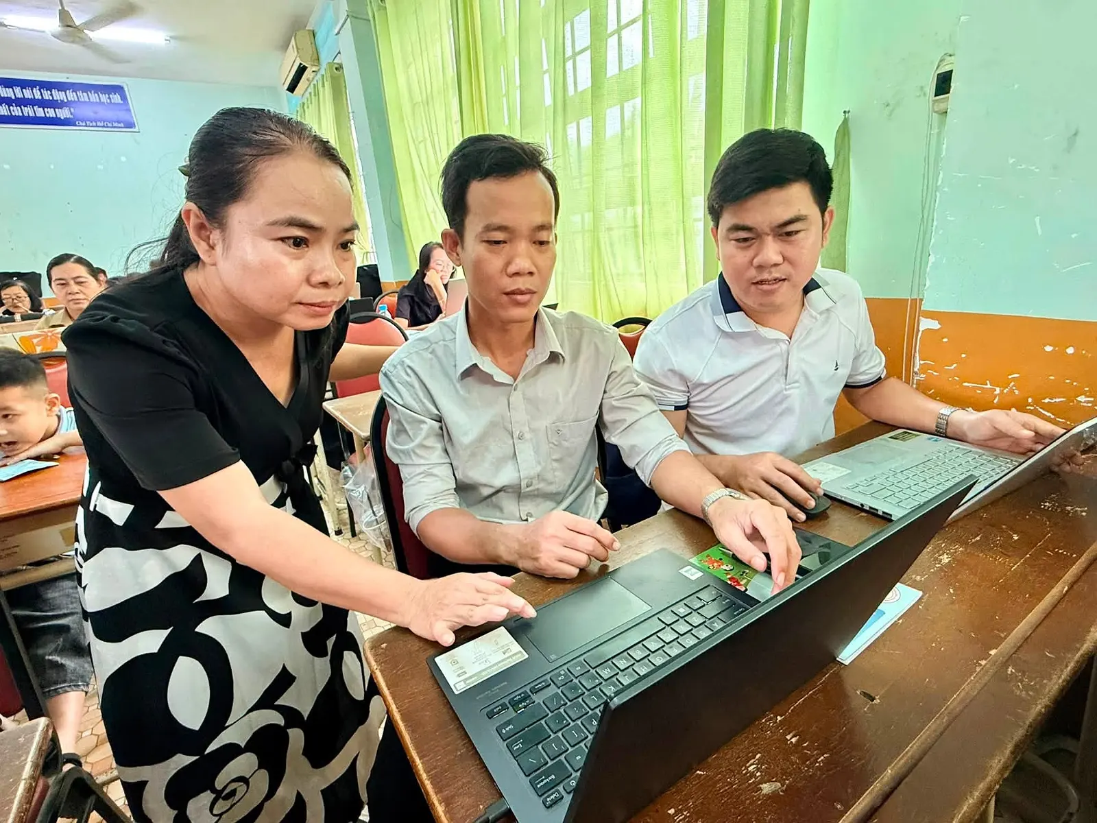 TRƯỜNG THPT HUỲNH VĂN NGHỆ TỔ CHỨC TẬP HUẤN PHÁT TRIỂN NĂNG LỰC SỬ DỤNG LMS360 TRONG TỔ CHỨC DẠY HỌC