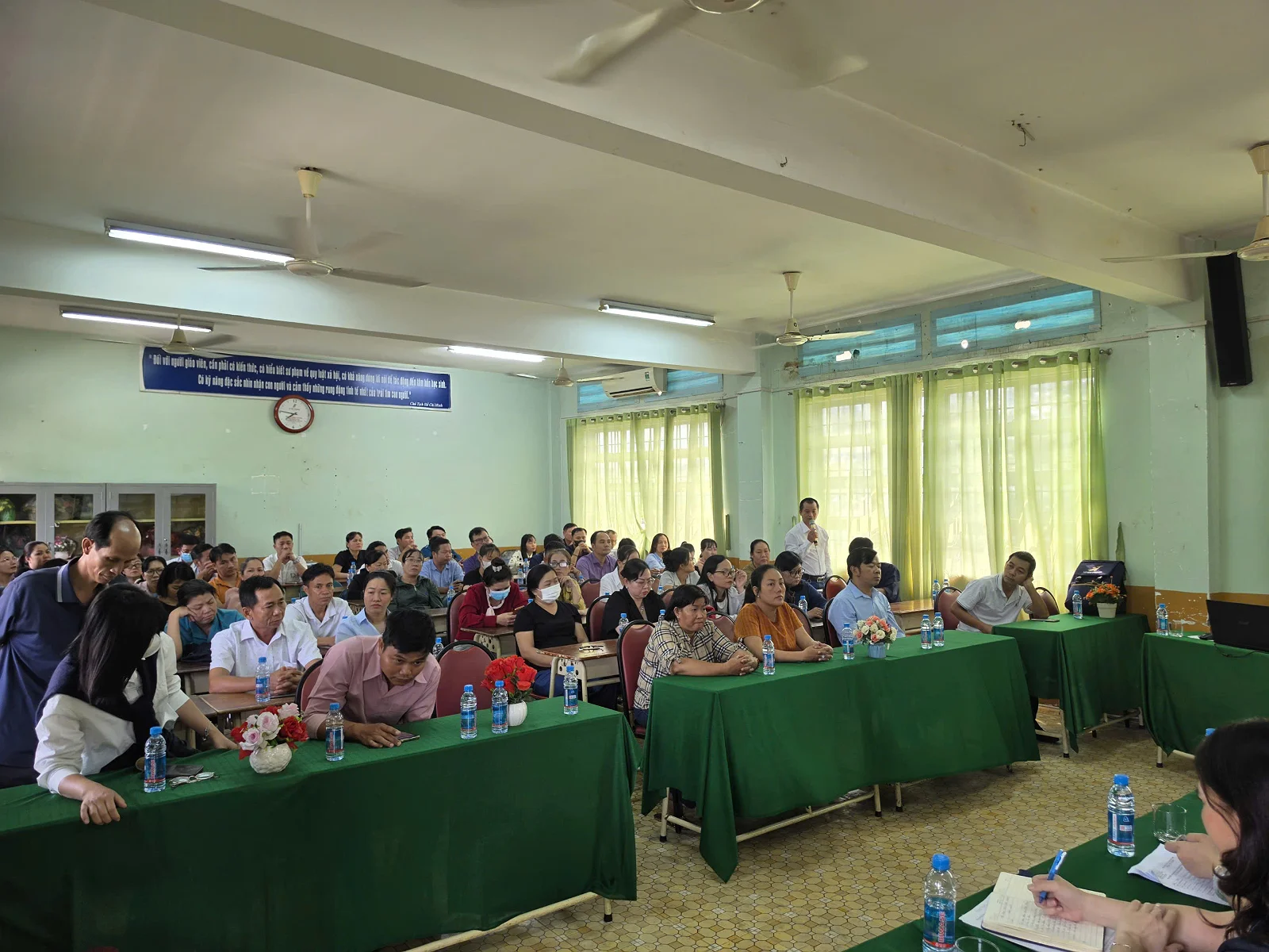 TRƯỜNG THPT HUỲNH VĂN NGHỆ TỔ CHỨC THÀNH CÔNG HỘI NGHỊ BAN ĐẠI DIỆN CHA MẸ HỌC SINH TOÀN TRƯỜNG NĂM HỌC 2026 – 2027