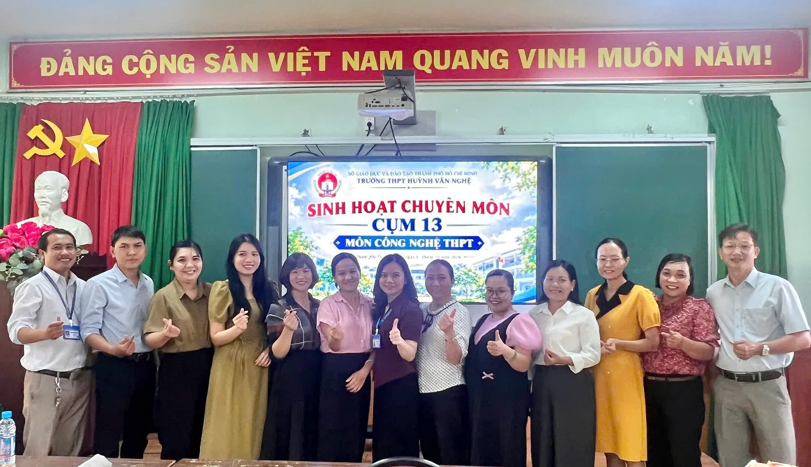 CỤM CHUYÊN MÔN 13 – MÔN CÔNG NGHỆ THPT TỔ CHỨC THÀNH CÔNG BUỔI SINH HOẠT CHUYÊN MÔN NĂM HỌC 2026 – 2027