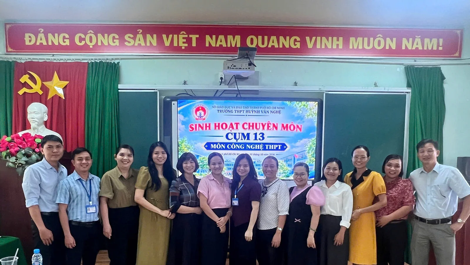 CỤM CHUYÊN MÔN 13 – MÔN CÔNG NGHỆ THPT TỔ CHỨC THÀNH CÔNG BUỔI SINH HOẠT CHUYÊN MÔN NĂM HỌC 2026 – 2027