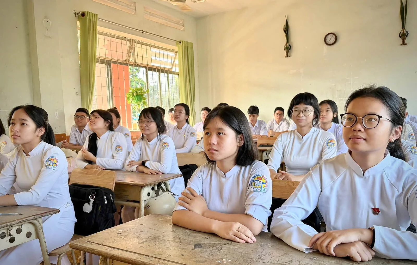 TRƯỜNG THPT HUỲNH VĂN NGHỆ HƯỞNG ỨNG CHIẾN DỊCH “KHÔNG MỘT MÌNH 2026”